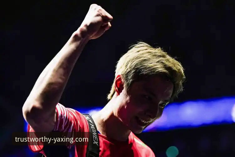 石宇奇亚锦赛夺冠深度分析：八年等待一朝突破，国羽男单复兴之路全面解析